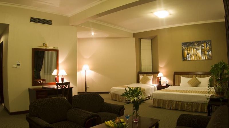 Aloha Halong Hotel Ха Лонг Екстериор снимка