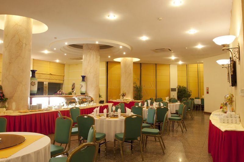 Aloha Halong Hotel Ха Лонг Екстериор снимка