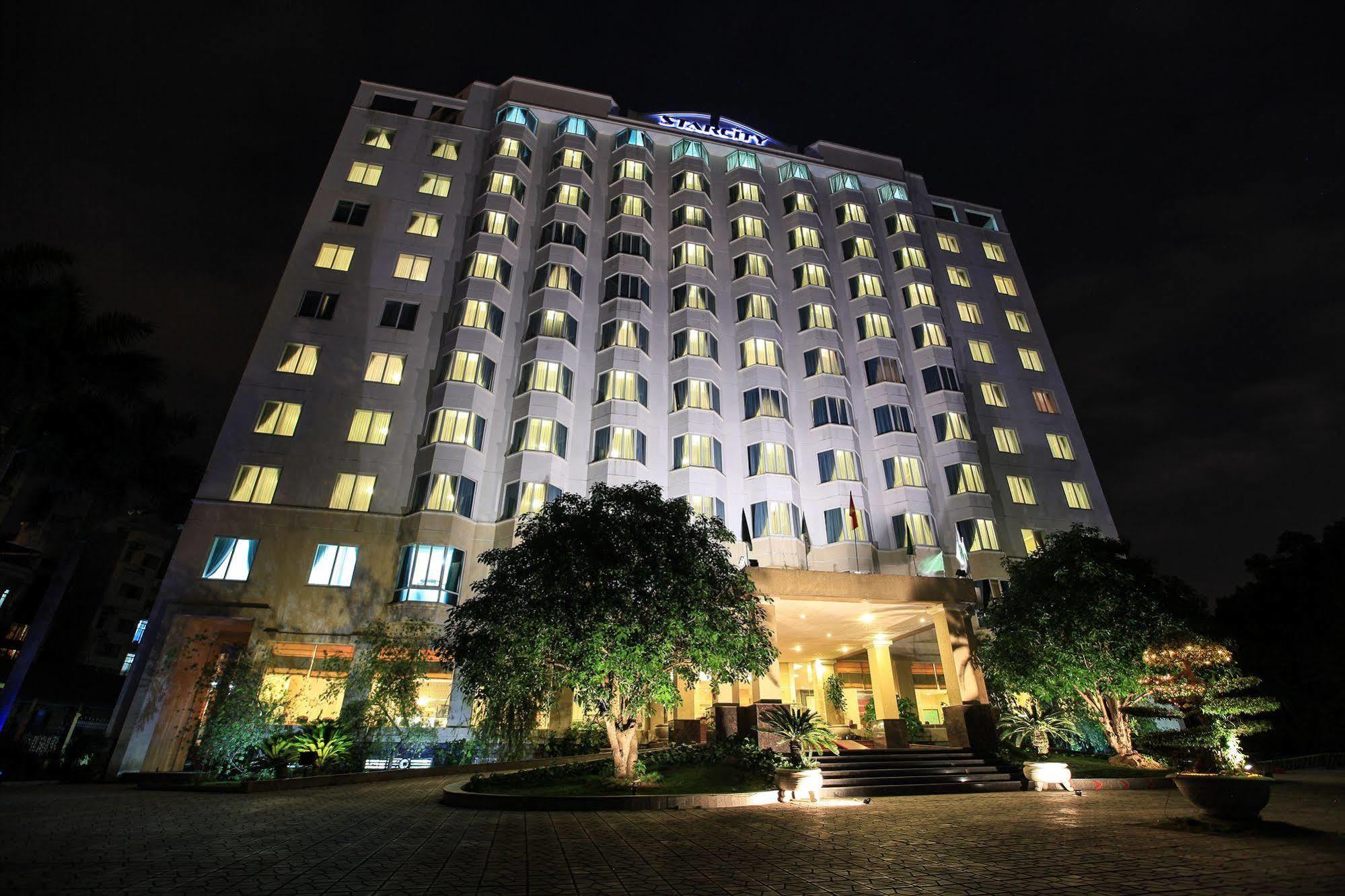 Aloha Halong Hotel Ха Лонг Екстериор снимка